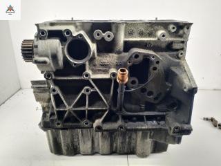 блок цилиндров Volkswagen Passat B6 2005, 2.0 л., бензин, МКПП, 06D023A