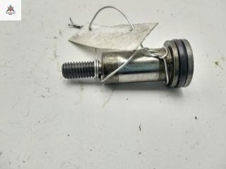 болт двигателя Peugeot 207 1 поколение [рестайлинг] 2009, 1.4 л., бензин, МКПП, чёрный, универсал