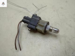 Патрон лампы фары Volkswagen Transporter T4 1994, 2.4 л., дизель, МКПП, белый, микроавтобус