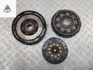 маховик Volkswagen Passat B5 1997, 1.6 л., бензин, МКПП, зелёный, седан