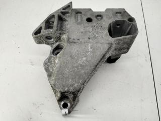 кронштейн двигателя Volkswagen Passat B6 2005, 2.0 л., бензин, МКПП, синий, универсал, 06F199207H