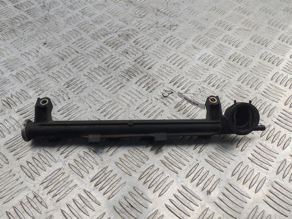 топливная рампа Volkswagen Sharan 2002, 2.0 л., бензин, МКПП, серый, минивэн, 037133317N
