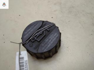 пробка маслозаливная Volkswagen Transporter T4 1994, 2.4 л., дизель, МКПП, белый, микроавтобус, 074115311