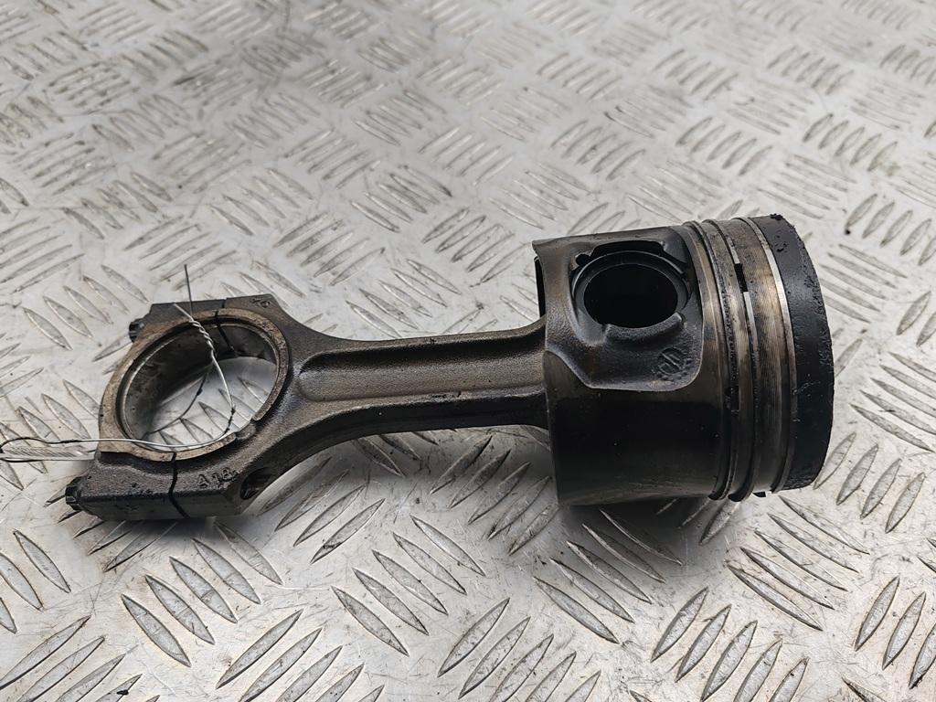 шатун BMW 1 E81/E87 2007, 2.0 л., дизель, МКПП, серый, хетчбэк 5 дв.