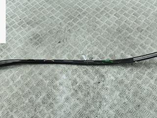 молдинг лобового стекла Mitsubishi Outlander 1 поколение 2006, 2.0 л., бензин, МКПП, чёрный, внедорожник 5 дв., MR574915