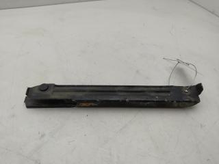 крепление ( кронштейн ) крыла Mercedes-Benz C W203 2002, универсал, 2038801214