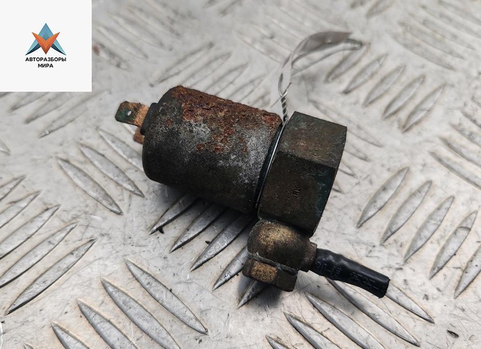 электромагнитный клапан Renault Master 2 поколение 2000, 2.8 л., дизель, МКПП, белый, микроавтобус - фото №1