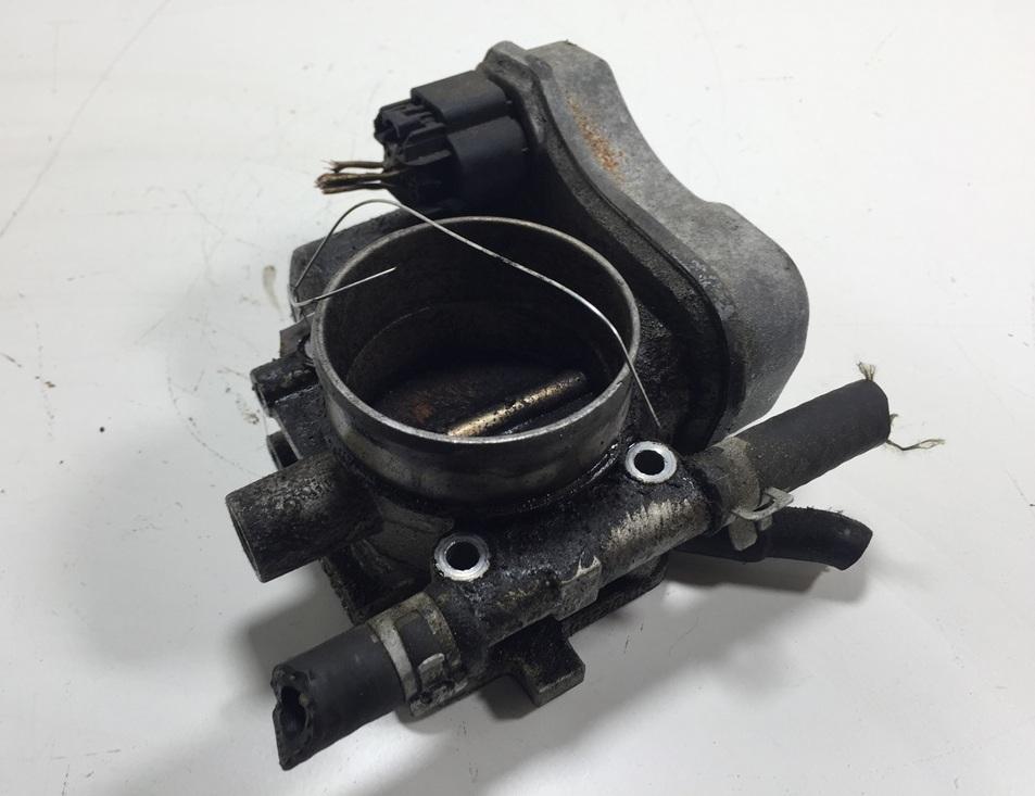 заслонка дроссельная Opel Omega B 2000, 2.2 л., бензин, МКПП, серый, седан, 09128518
