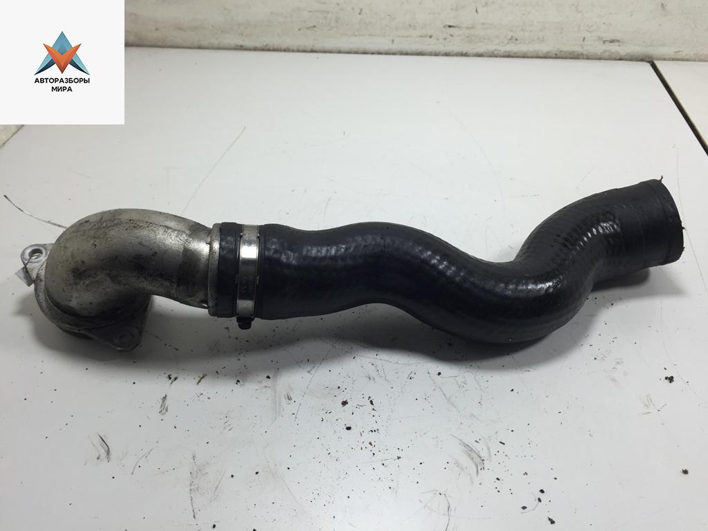 патрубок интеркулера Opel Zafira 2 поколение (B) 2005, 1.9 л., дизель, МКПП, зелёный, минивэн, 55350839 - фото №1