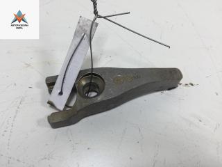 крепление форсунки Peugeot 308 T7 [рестайлинг] 2011, 2.0 л., дизель, АКПП, серый, универсал