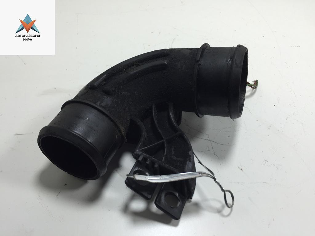 патрубок интеркулера Mercedes-Benz M-Class ML W163 2002, 2.7 л., дизель, АКПП, серый, внедорожник 5 дв., 1635011124 - фото №1