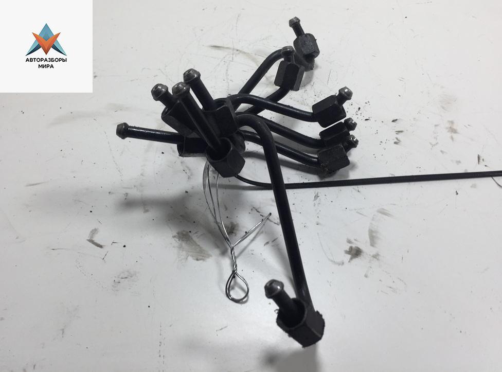 трубка топливная Mercedes-Benz M-Class ML W163 2002, 2.7 л., дизель - фото №1