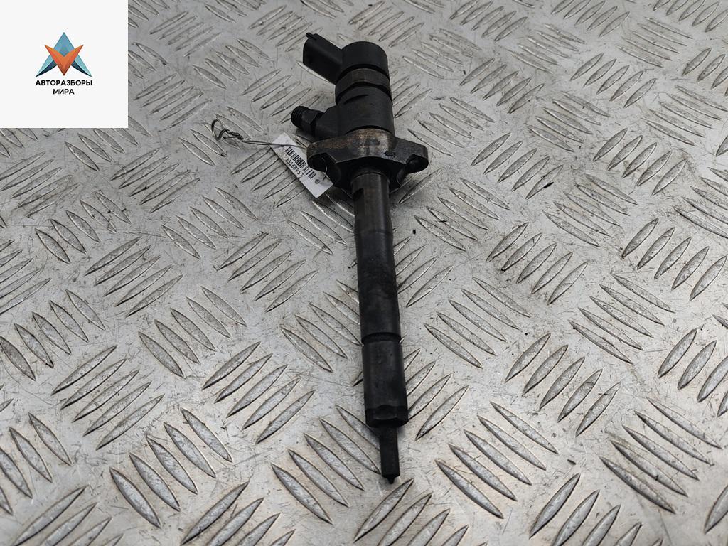 форсунка Citroen C3 1 поколение 2005, 1.6 л., дизель, МКПП, серый, хетчбэк 5 дв., 0986435126 - фото №1