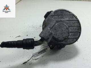 насос вакуумный Mercedes-Benz M-Class ML W163 2002, 2.7 л., дизель, АКПП, серый, внедорожник 5 дв., 61223000265