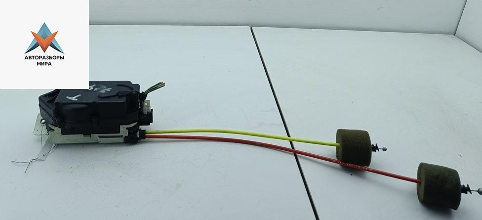 замок багажника Mercedes-Benz E-Класс W211/S211 2003, универсал, 2117400036 - фото №1