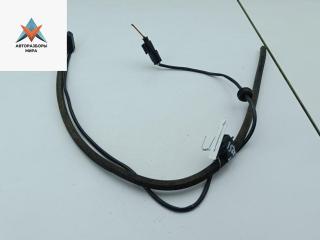 форсунка омывателя лобового стекла Mercedes-Benz A-Класс W168 1998, 1.4 л., бензин, МКПП, синий, хетчбэк 5 дв.