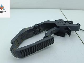 педаль Mercedes-Benz E-Класс W211/S211 2003, 2.2 л., дизель, МКПП, бежевый, универсал, 2113000404