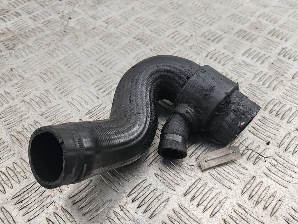 патрубок турбины Volkswagen Passat B5 2000, 1.8 л., бензин, 4B0145832D