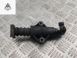 цилиндр сцепления рабочий Volkswagen Golf 4 поколение 2001, 1.6 л., бензин, МКПП, чёрный, хетчбэк 5 дв., 1J0721261F