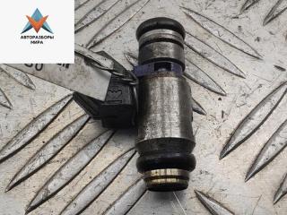 форсунка Volkswagen Golf 4 поколение 2001, 1.6 л., бензин, МКПП, чёрный, хетчбэк 5 дв., 036031A