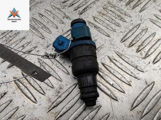 форсунка Volkswagen Passat B5 1999, 1.6 л., бензин, МКПП, синий, универсал, 06B133551C