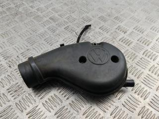 воздуховод Volkswagen Golf 3 поколение 1995, 1.8 л., бензин, АКПП, синий, хетчбэк 3 дв., 1H0129654