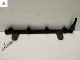 топливная рампа Dacia (Renault) Logan 2006, 1.4 л., бензин, МКПП, синий, седан, 7700494284