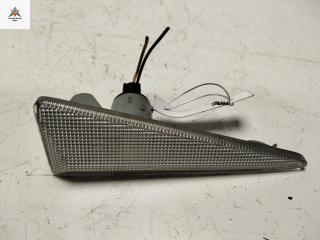 повторитель передний левый Renault Scenic 2 поколение [рестайлинг] 2008, 2.0 л., бензин, МКПП, серый, минивэн, 8200027150