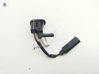 форсунка омывателя лобового стекла BMW 3 серия E46 [рестайлинг] 2004, 2.2 л., бензин, МКПП, чёрный, универсал, 7056731