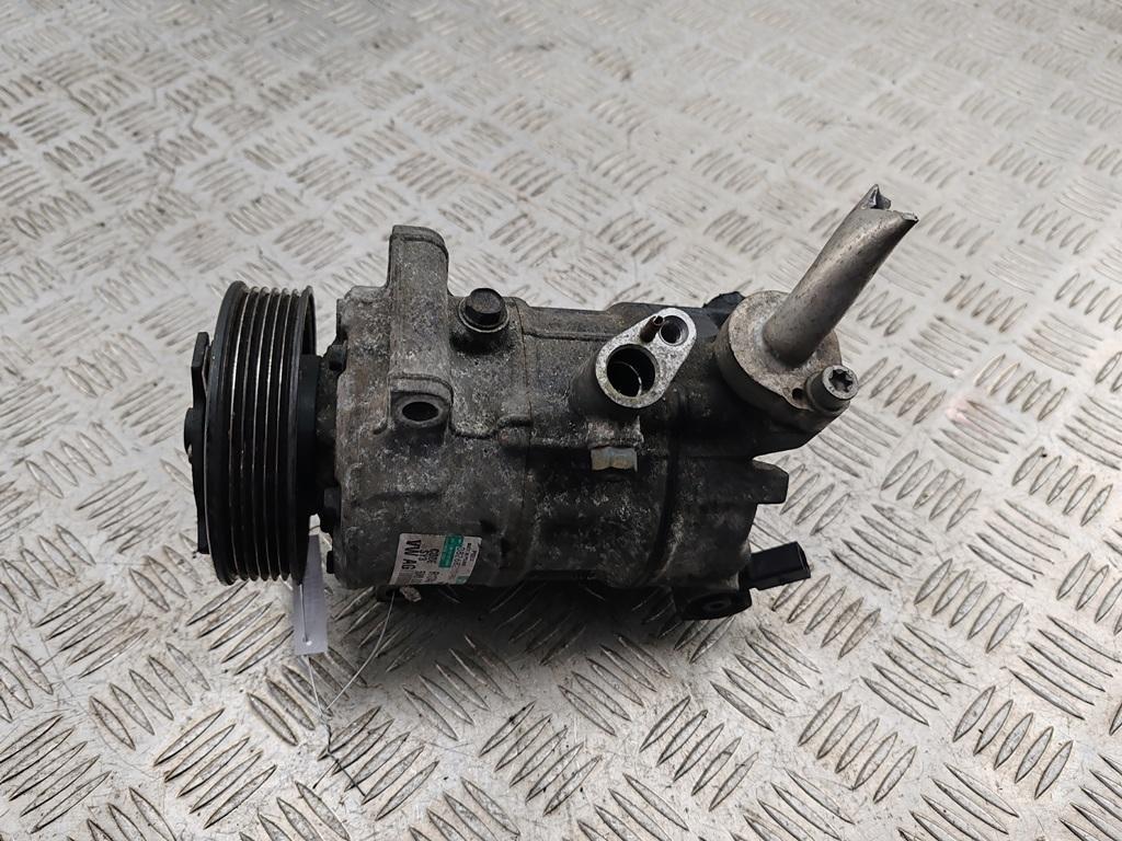 компрессор кондиционера Volkswagen Passat B6 2008, 2.0 л., дизель, 5N0820803