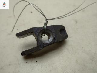 крепление форсунки Volkswagen LT 2 поколение 2002, 2.5 л., дизель, МКПП, красный, микроавтобус