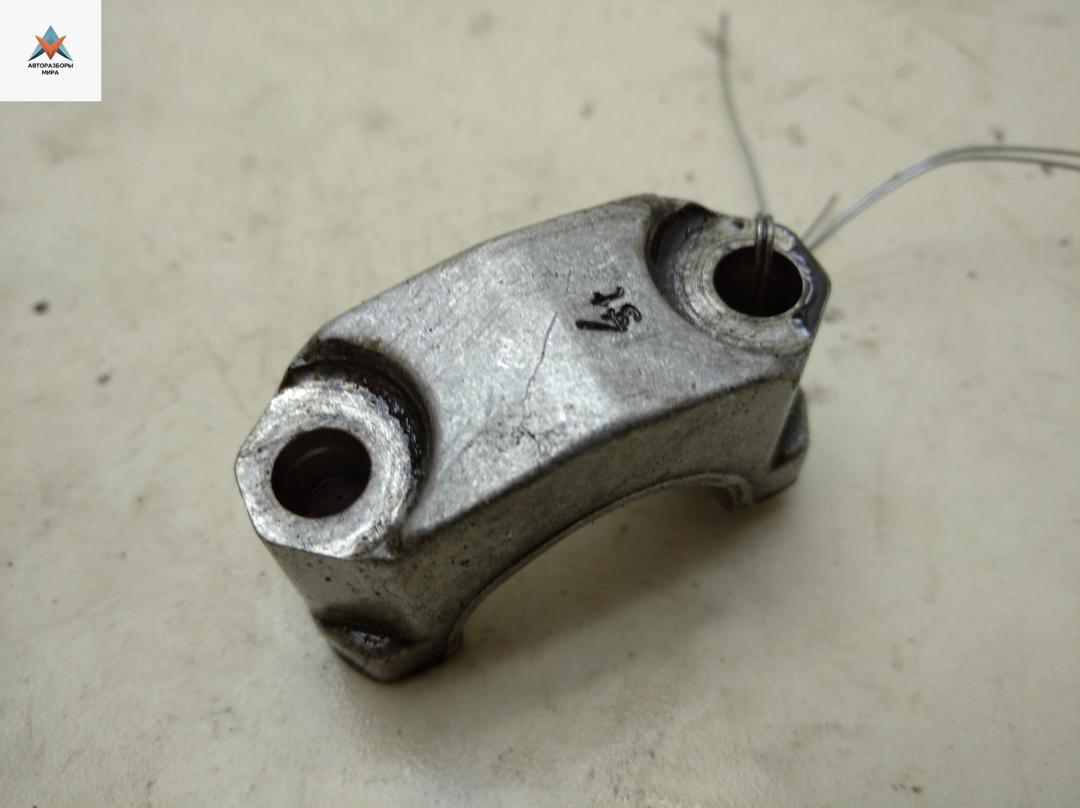 постель распредвала (бугель) Renault Master 2 поколение 2000, 2.8 л., дизель, МКПП, белый, микроавтобус - фото №1