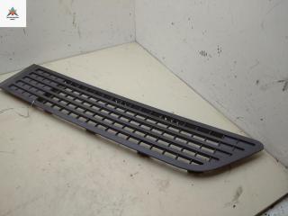 решетка капота Volkswagen Crafter 1 поколение 2007, 2.5 л., дизель, МКПП, белый, микроавтобус, 9068360818