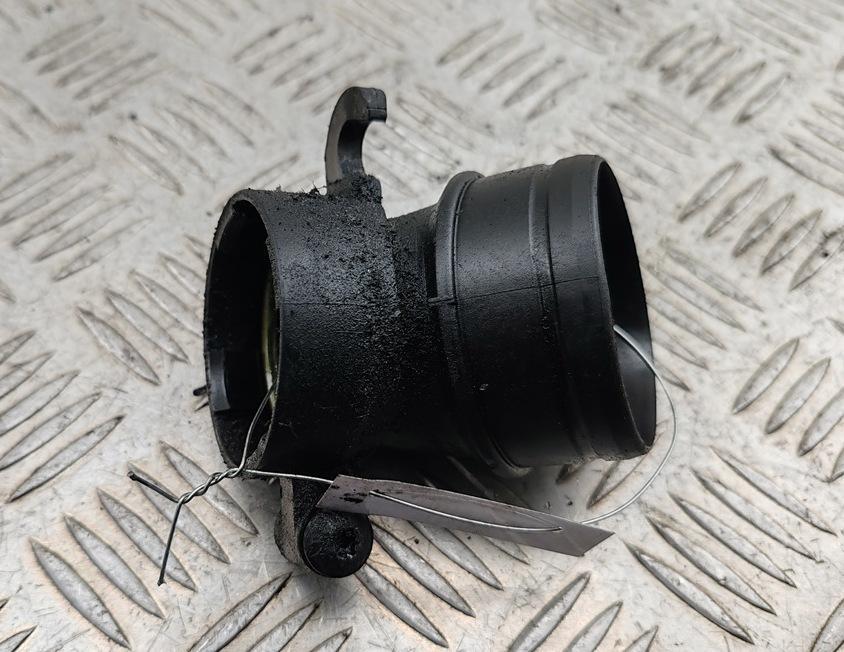 патрубок турбины Volkswagen Passat B6 2008, 2.0 л., дизель, 3C0129635