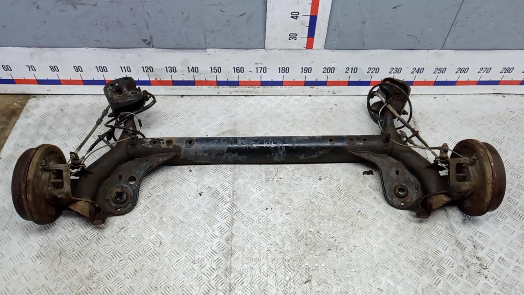 балка задняя Ford EcoSport 2 поколение 2015, 1.5 л., бензин, МКПП, внедорожник 5 дв. - фото №1