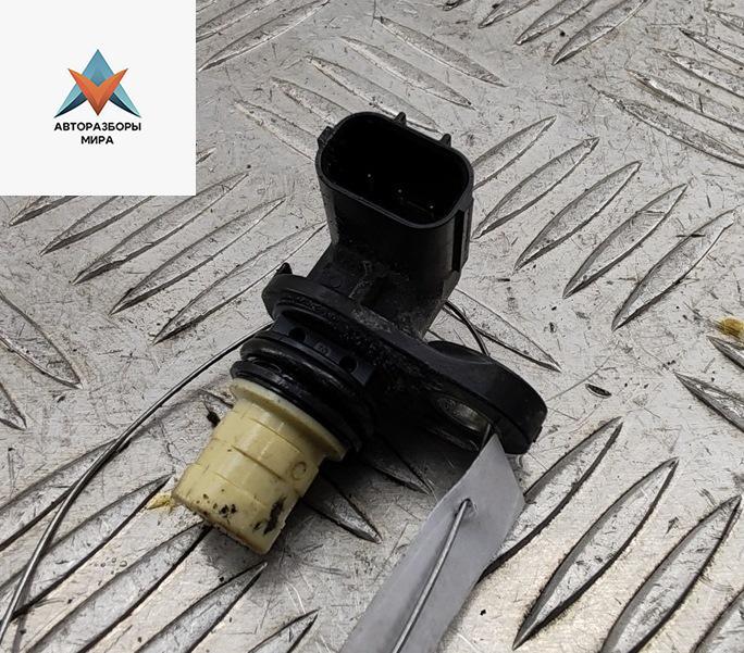 датчик коленвала Mazda 3 BP 2019, 2.0 л., гибрид, МКПП, чёрный, хетчбэк 5 дв., PE0118221 - фото №1