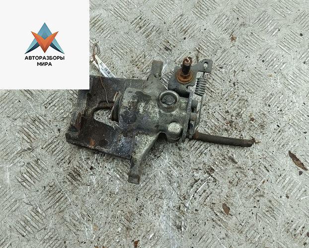 суппорт задний правый Ford Mondeo 3 поколение 2001, 1.8 л., бензин, МКПП, зелёный, универсал, Y01135 - фото №1