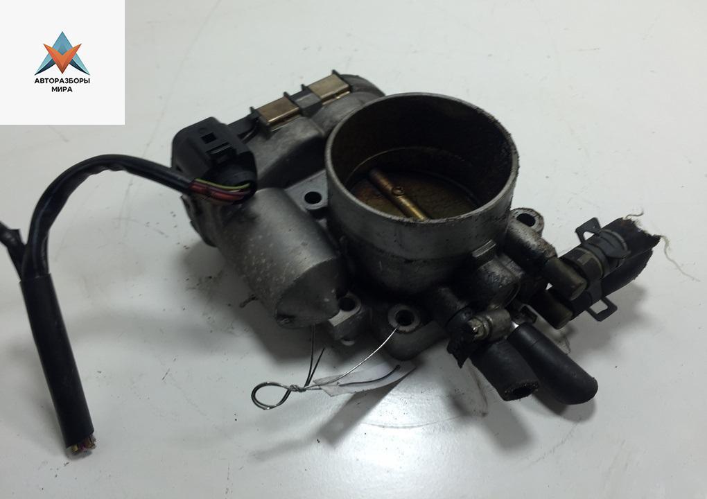 заслонка дроссельная Audi A6 4B/C5 1999, 2.4 л., бензин, АКПП, синий, седан, 078133062B - фото №1