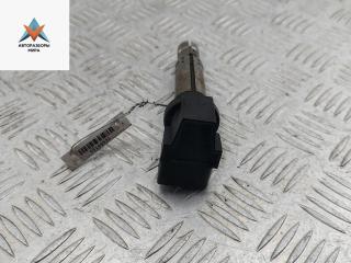 катушка зажигания Volkswagen Golf 5 поколение 2005, 1.4 л., бензин, МКПП, синий, хетчбэк 5 дв., 036905715