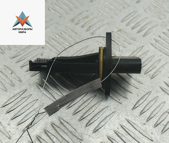 Расходомер (измеритель потока воздуха) Mercedes-Benz C-Класс W203/S203/CL203 2001, 2.2 л., дизель, АКПП, серый, универсал, 72268407 - фото №1