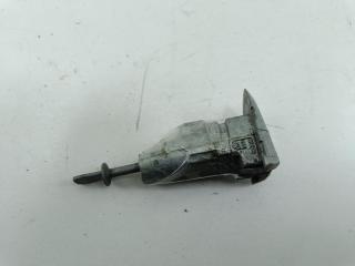 личинка дверного замка Volkswagen Passat B6 2008, 2.0 л., дизель, МКПП, чёрный, универсал, 3C0837167B