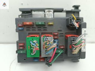 блок предохранителей Peugeot 307 1 поколение 2004, 2.0 л., бензин, МКПП, чёрный, универсал, BSMB4