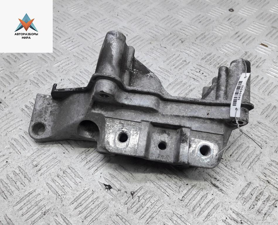 кронштейн двигателя Volkswagen Golf 5 поколение 2004, 1.4 л., бензин, МКПП, серый, хетчбэк 5 дв., 036199275AE - фото №1