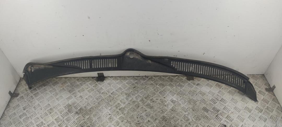 дождевик Audi 100 C4 1993, 2.6 л., бензин, МКПП, серый, универсал, 4A1805100