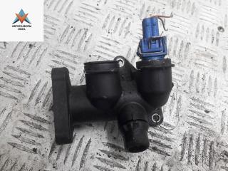 фланец (тройник) системы охлаждения Volkswagen Passat B5 1998, 1.8 л., бензин, АКПП, синий, седан, 058121133B