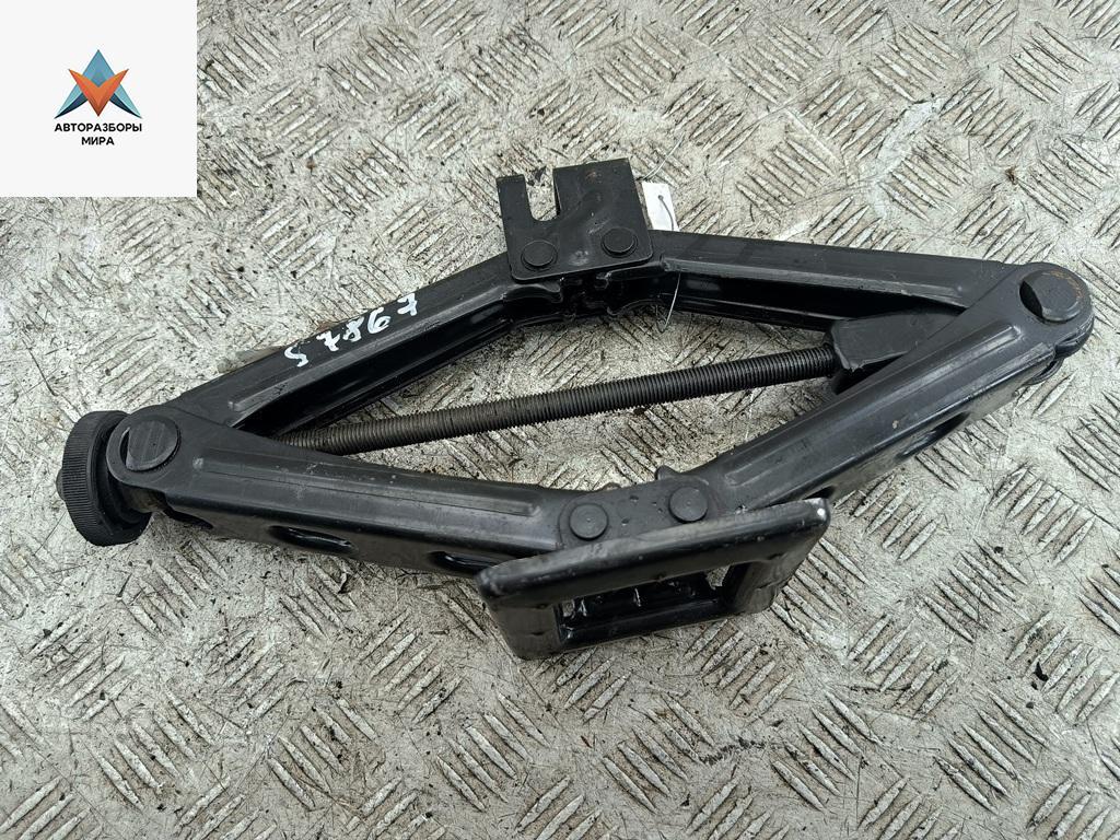 домкрат Fiat Stilo 1 поколение 2003, 1.6 л., бензин, МКПП, чёрный, хетчбэк 5 дв., 580273P - фото №1