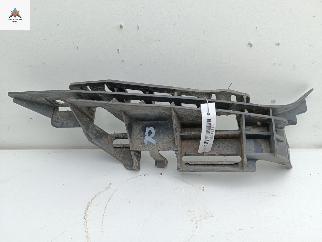 крепление ( кронштейн ) крыла Peugeot 307 1 поколение 2003, универсал, 9643074480 - фото №1