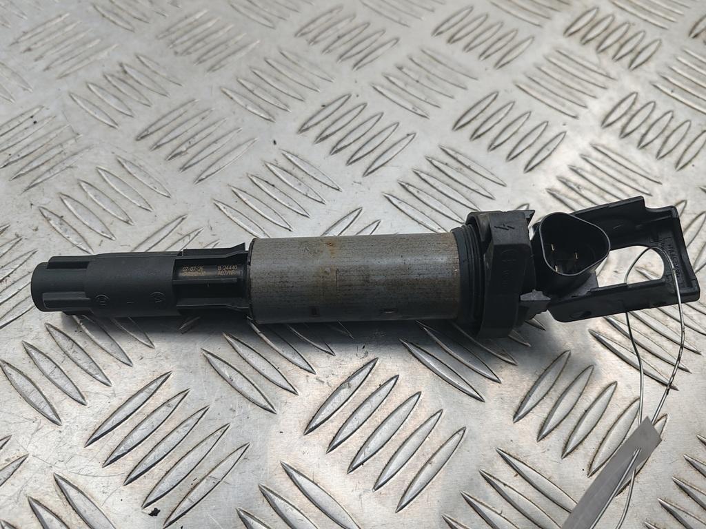 катушка зажигания BMW 5 E39 2002, 2.2 л., бензин, АКПП, зелёный, универсал, 1712219, 0221504100