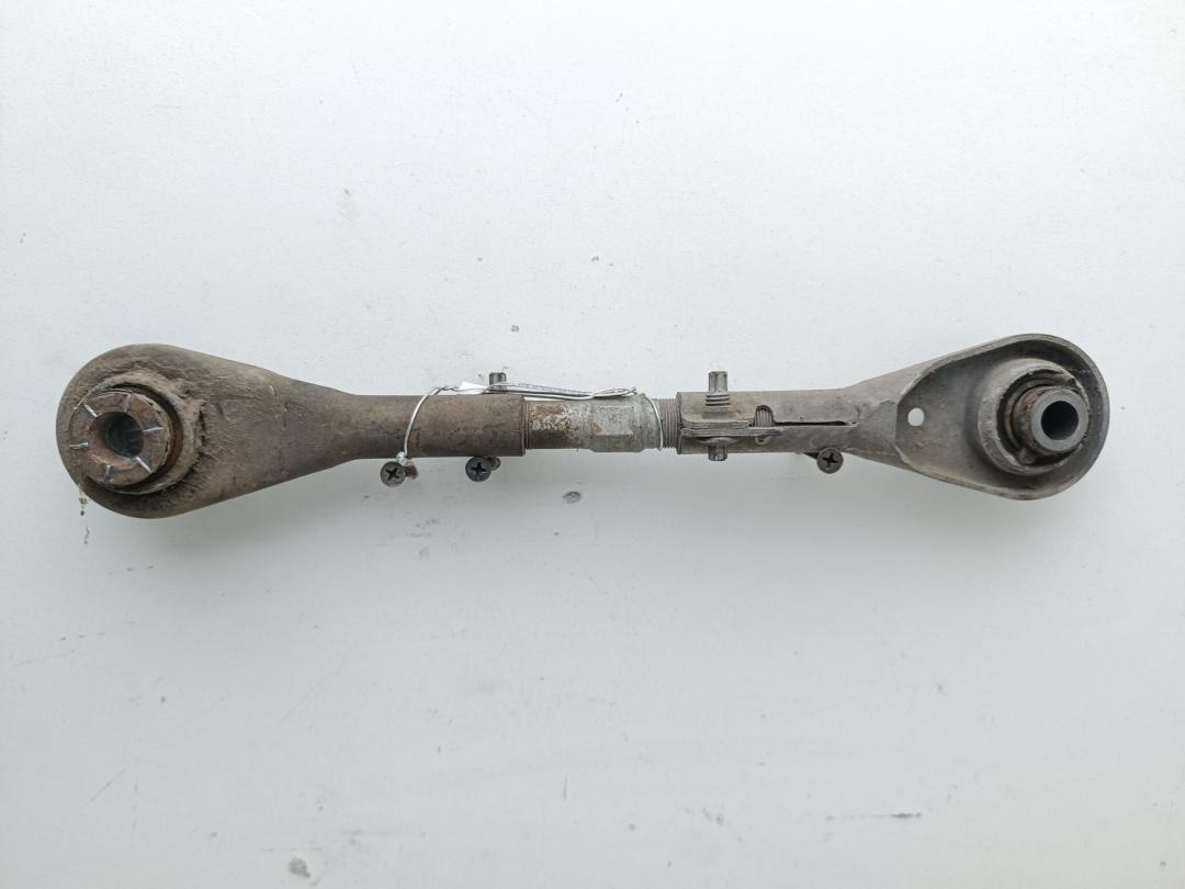 рычаг задний левый Peugeot 407 2005, 2.0 л., бензин, МКПП, чёрный, универсал, ARG
