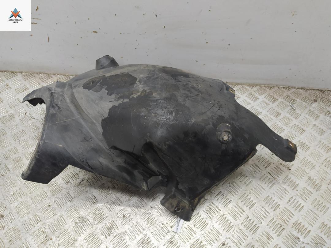 Подкрылок передний правый Mercedes-Benz C-Класс W203/S203/CL203 2003, 2.2 л., дизель, универсал, 2038840522 - фото №1